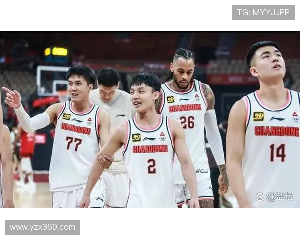 中国篮球队成功晋级世界杯八强 明星球员状态火热展现实力