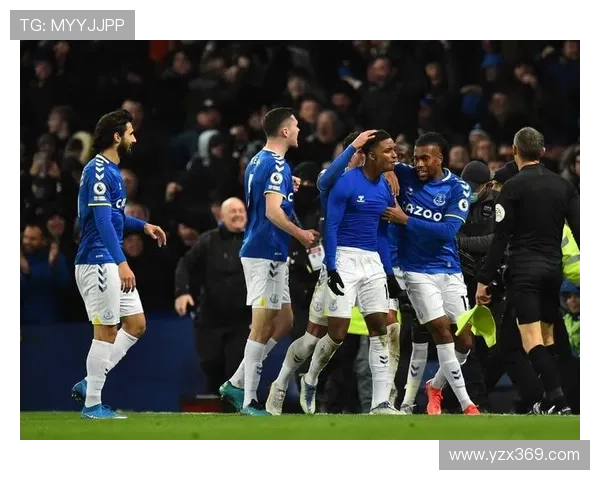 埃弗顿足球俱乐部历史辉煌与现代挑战并存的足球之路 埃弗顿足球俱乐部历史辉煌与现代挑战并存的足球之路